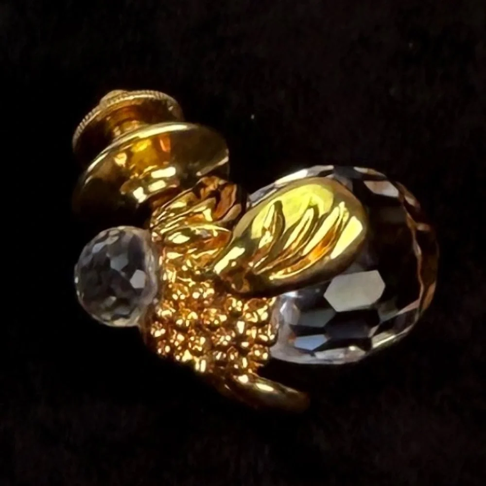 N/A charming vintage